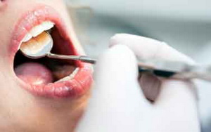 ما السن المناسبة للعناية بالأسنان؟