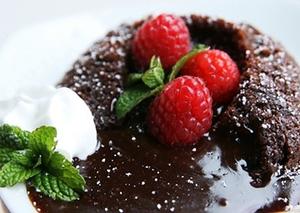 كعكة الشوكولاته السائلة “شوكولافا”