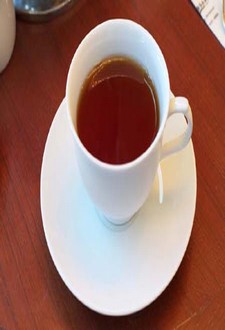 دراسة : كوبان من الشاى يوميا يزيدان من فرص الحمل!