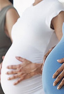دراسة: ساعات العمل غير المنتظمة للسيدات تتسبب فى الولادة المبكرة