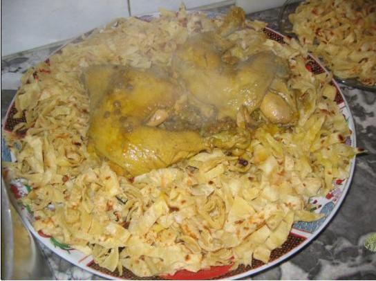 رفيسة مغربية بالدجاج اكلة مغربية بالصور